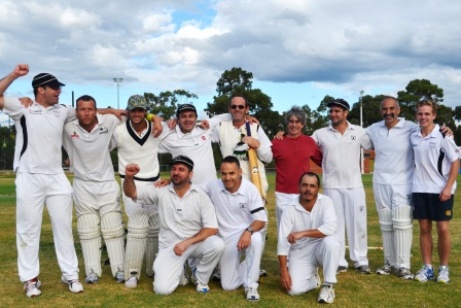 It's a Grand Old Flag - and it's ours! The victorious gather on Ormond Park just moments after we won. L-R: Back - Michael Cumbo, Shaun Rayment, Jesse Felle, Mark Cini, Pat Taylor, Grahame McCulloch, Murray Walker, Joe Ansaldo and Alex Gorham. Front - Dino Sapuppo, Sam Carbone and Danny Terzini.